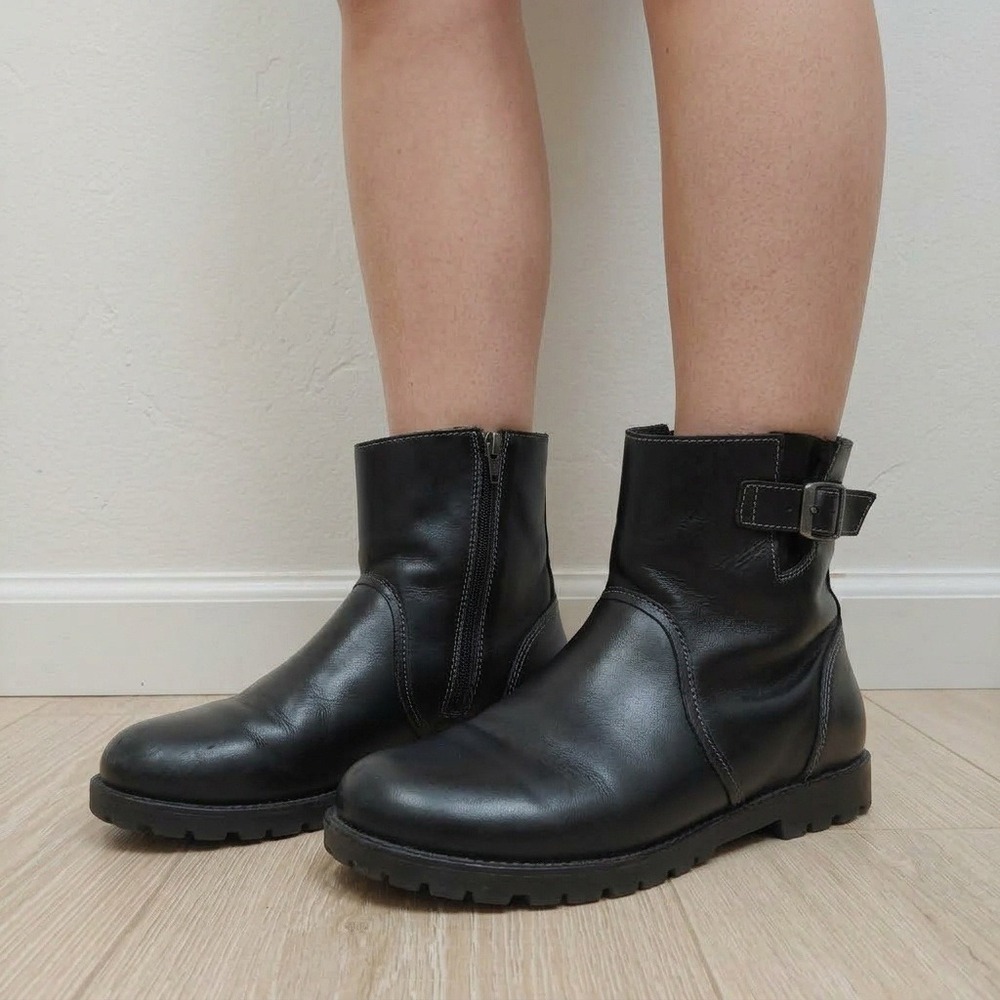 Birkenstock Stowe Boots Womens 42 Black Leather Buckle Side Zip Lug Sole